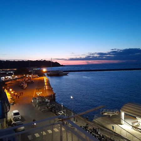 Monolocale Nonna Elena Lägenhet Procida Exteriör bild